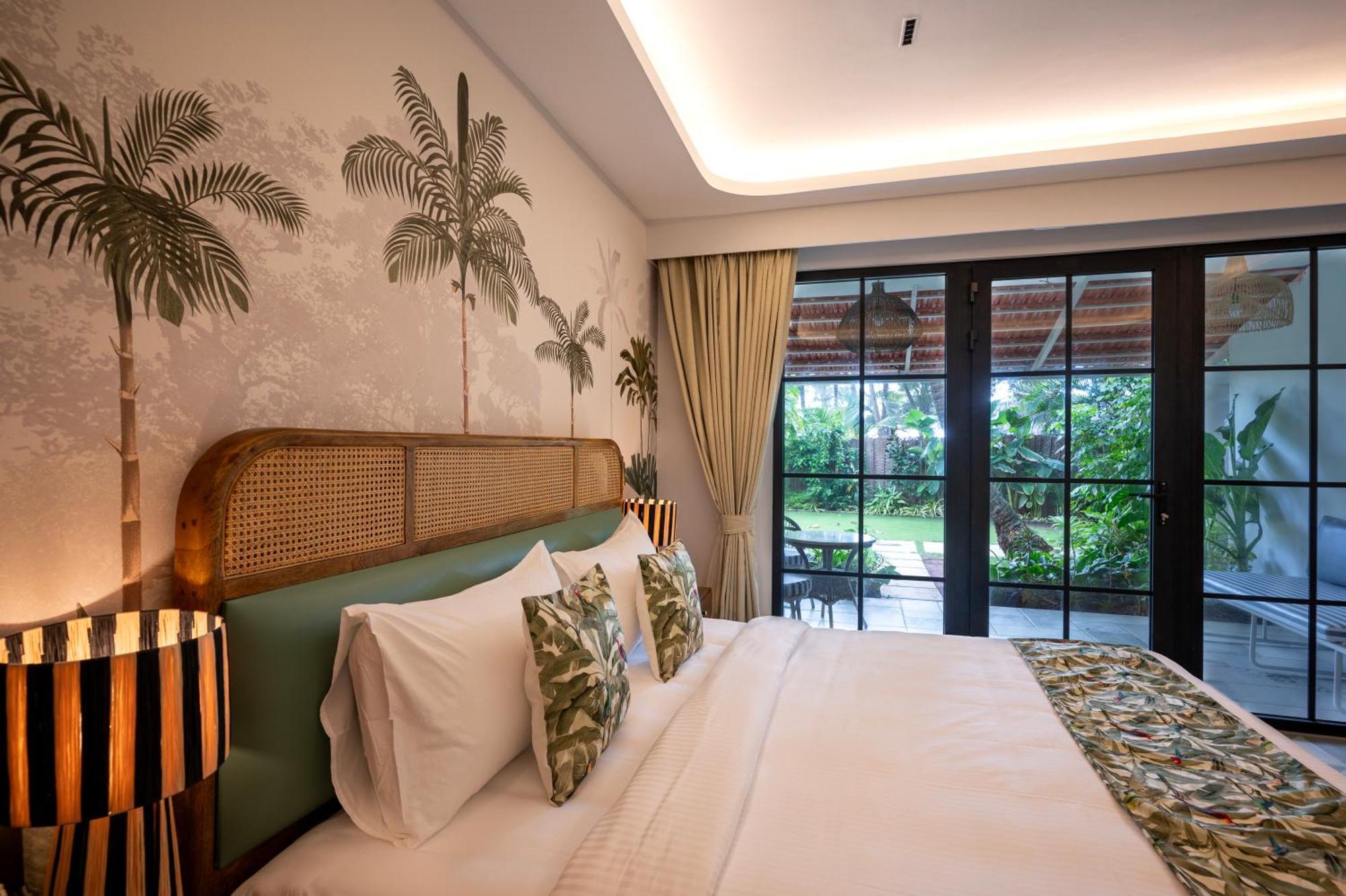Palma Beach Resort Mandrem Exterior photo
