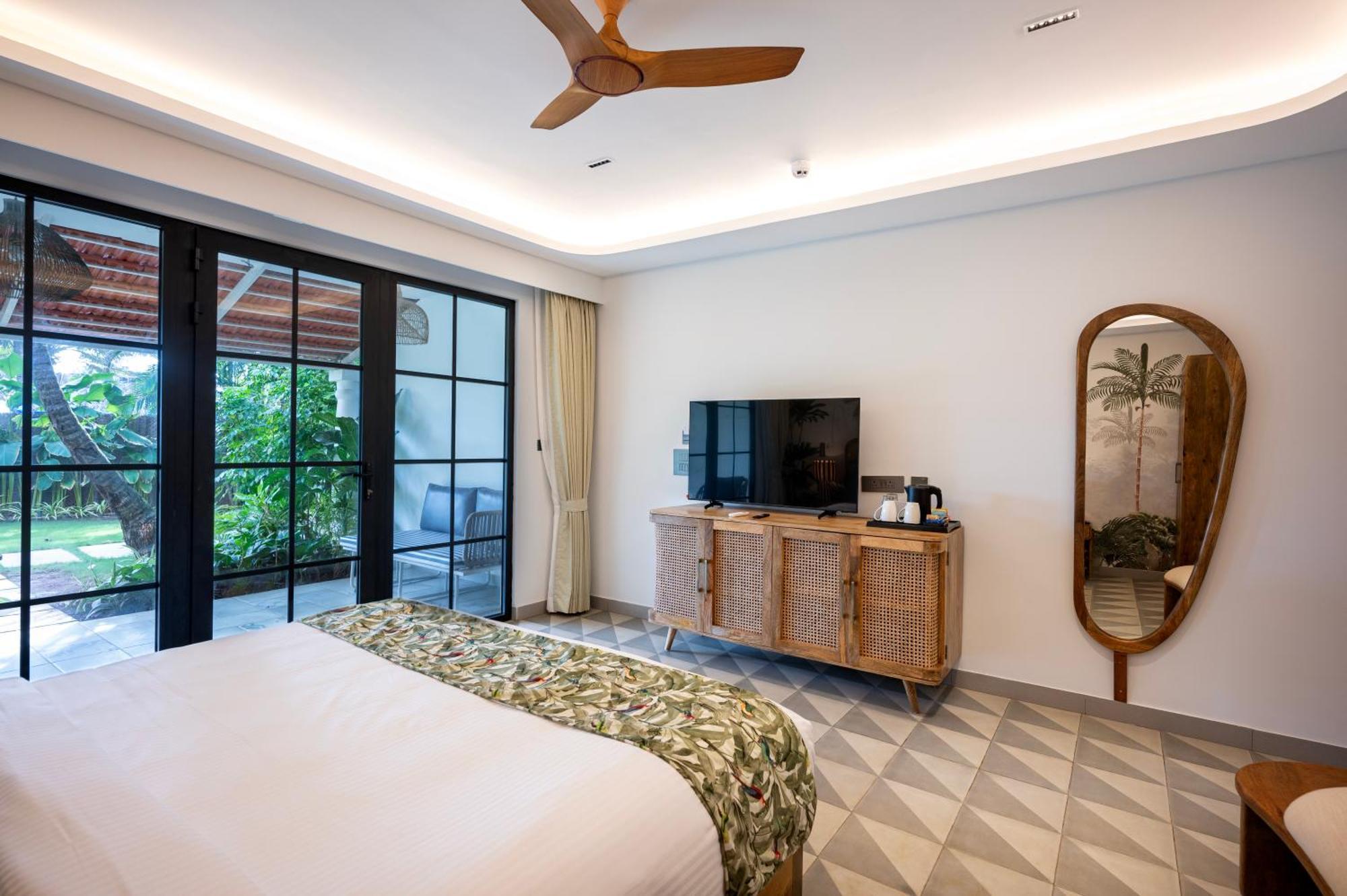 Palma Beach Resort Mandrem Exterior photo