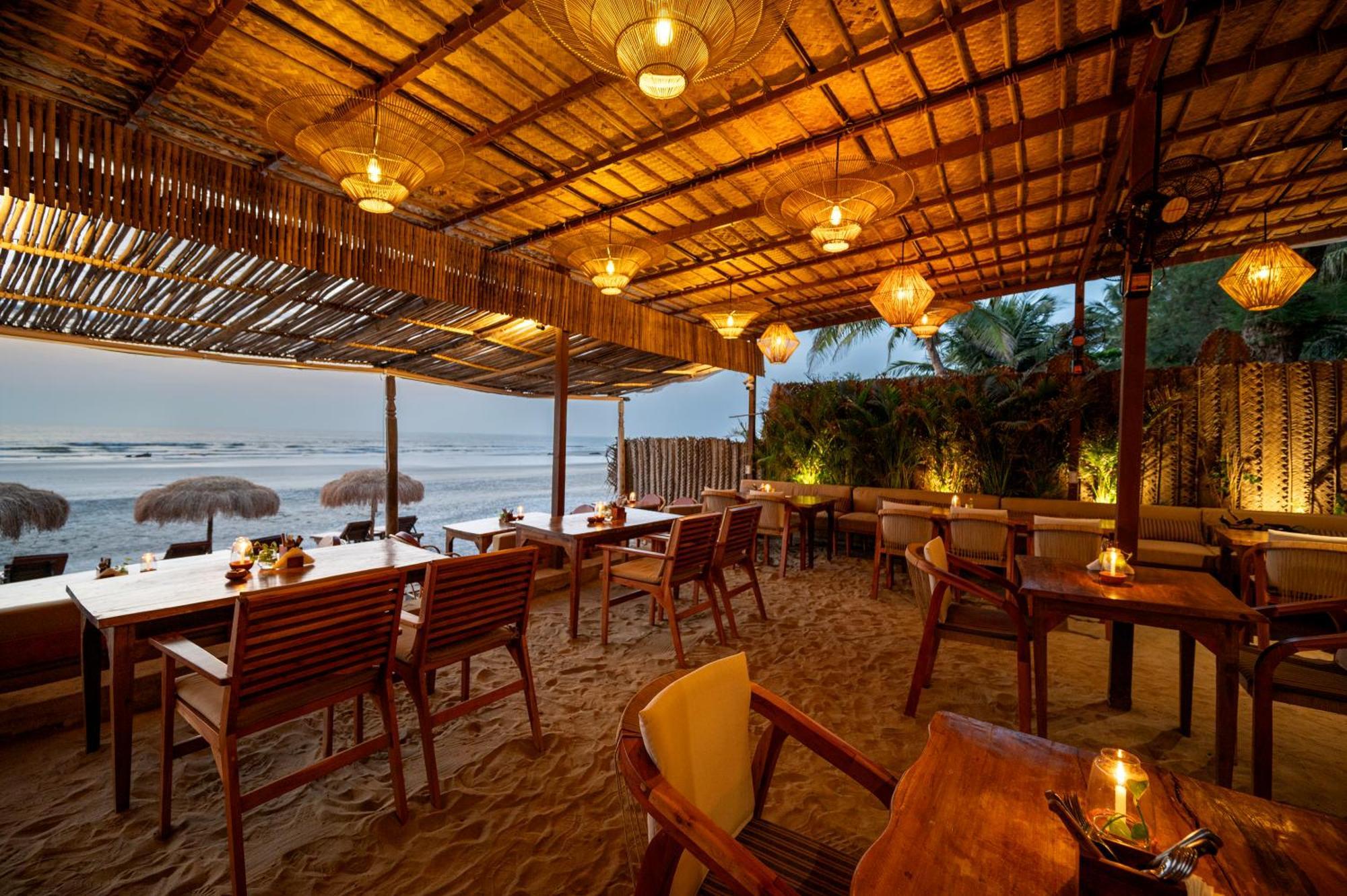 Palma Beach Resort Mandrem Exterior photo
